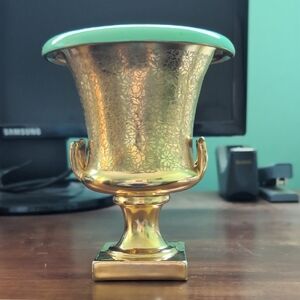 Elegant Gold Vase